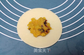 包裹着甜蜜和祝福的【薯泥酥饺(盒)】的做法步骤:6