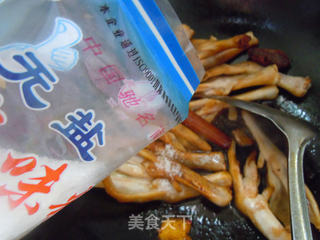 最普通的鸭爪可以很美味--焦糖卤鸭爪的做法步骤:8
