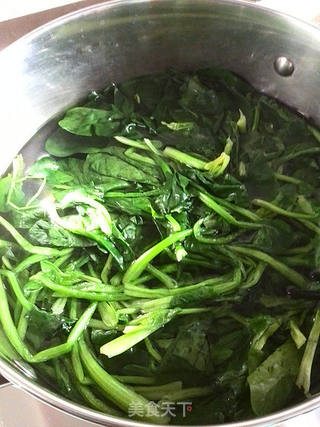 芥末杏仁菠菜的做法步骤:4