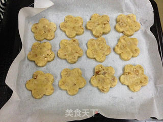 【宫廷核桃酥】-----酥s人不偿命的做法步骤:11