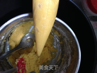 依然学烘焙--蛋黄酥的做法步骤:6