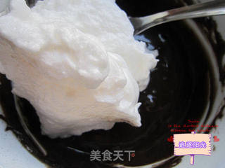 长颈鹿花纹蛋糕卷的做法步骤:9