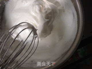 依然学烘焙--抹茶味蜜豆蛋糕的做法步骤:7