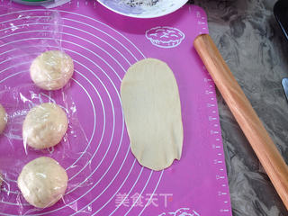 脆底蜂蜜小面包的做法步骤:7
