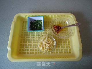 XO酱蒜蓉蒸鲍鱼的做法步骤:2