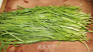 猪肉韭菜水饺的做法步骤:4
