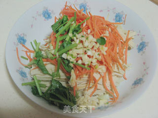 炝拌豆腐丝的做法步骤:4
