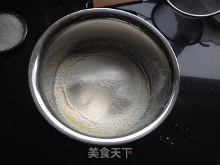 橙香戚风蛋糕的做法步骤:4