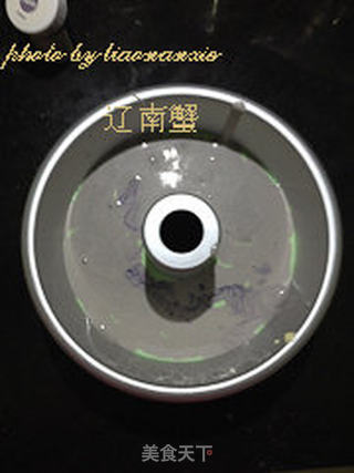 彩虹戚风蛋糕的做法步骤:18