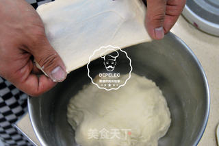 红红火火的什锦披萨的做法步骤：2
