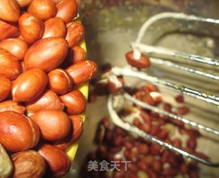 花生牛轧糖 超级简单的步奏,不用烤箱可以制作的甜点,好吃到停不下来的做法步骤:8