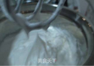 花生牛轧糖 超级简单的步奏,不用烤箱可以制作的甜点,好吃到停不下来的做法步骤:3