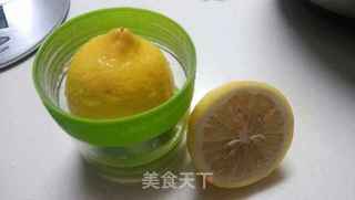 黄油柠檬饼干的做法步骤:2