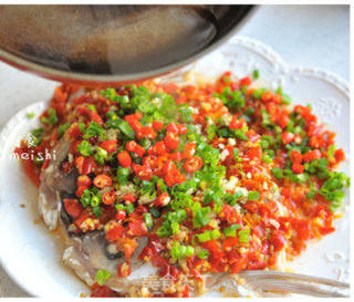 年饭必上鸿运当头的剁椒鱼头——两招制胜的做法步骤:10