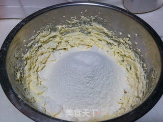 【圣诞树糖霜饼干】的做法步骤:6