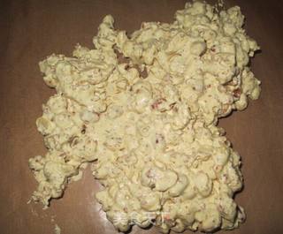 花生牛轧糖 超级简单的步奏,不用烤箱可以制作的甜点,好吃到停不下来的做法步骤:10