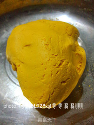 酥炸南瓜汤圆的做法步骤:2