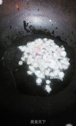 培根什锦炒饭的做法步骤:3