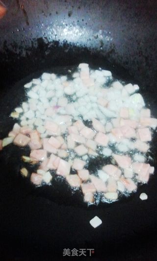 培根什锦炒饭的做法步骤:4