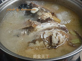 鱼头汤的做法步骤:8