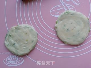 葱油饼的做法步骤:9