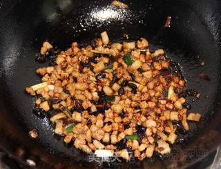 豉香肉末茄子的做法步骤:8