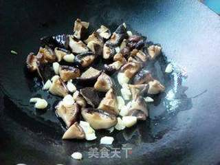 蚝油香菇西兰花的做法步骤:7