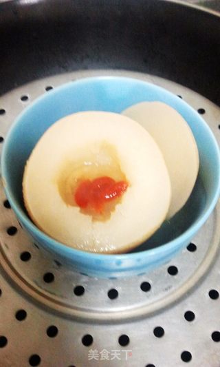 冰糖炖雪梨~~~~分享把大块黄冰糖变成小块的窍门的做法步骤:8