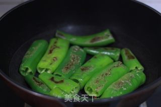 虎皮尖椒的做法步骤:5