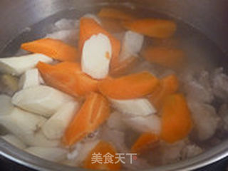 山药胡萝卜羊肉汤的做法步骤:5