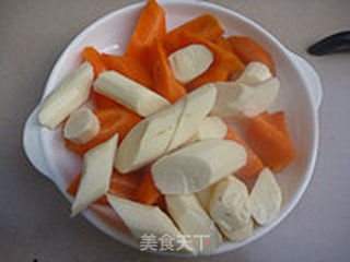 山药胡萝卜羊肉汤的做法步骤:3