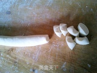 好活不如倒着,好吃不如饺子 ----- DIY萝卜香芹饺的做法步骤:6