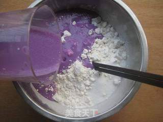 奶香紫薯馒头的做法步骤:2