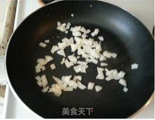 三文鱼奶油土豆汤—美味法式浓汤的做法步骤:3