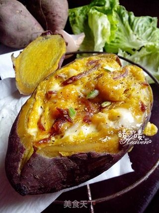 【红薯也可以华丽丽的活着】蛋香咸肉烤红薯的做法步骤:8