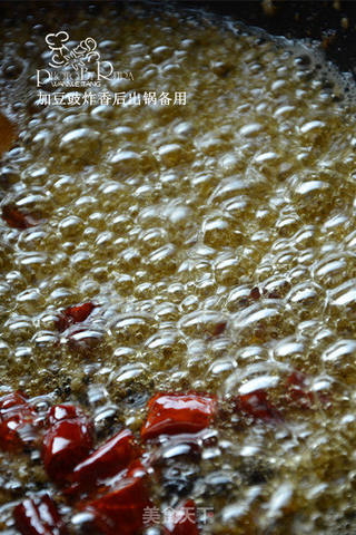 避风塘炒蟹的做法步骤:4