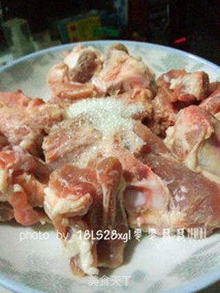 豆豉蒸排骨的做法步骤:2