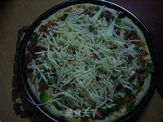 白玉菇牛肉披萨的做法步骤:11