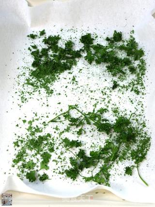 自制欧芹粉(巴西里粉)的做法步骤:36