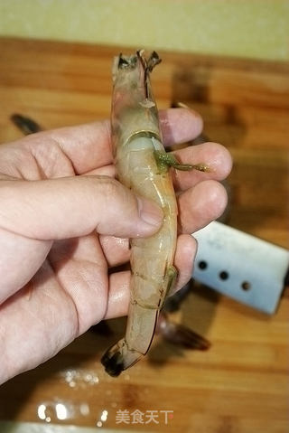 春节家宴喜庆硬菜系列四------[红红火火油焖大虾]的做法步骤：3