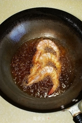 春节家宴喜庆硬菜系列四------[红红火火油焖大虾]的做法步骤：5