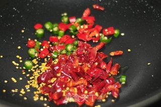 干锅香辣北极虾的做法步骤:8
