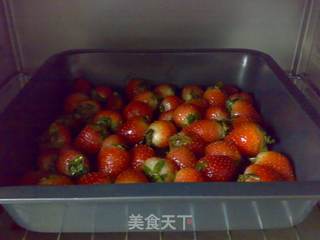 草莓干的做法步骤:7