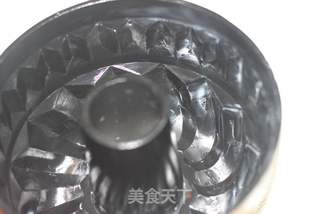 谁说节日面包过节才能吃,随时都有好吃的咕咕霍夫的做法步骤:4