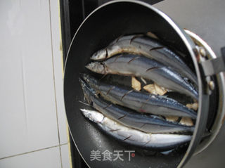 香柠秋刀鱼---挑逗你胃蕾的秋刀鱼做法的做法步骤:9