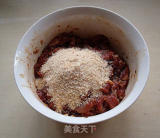 土豆粉蒸肉的做法步骤:6