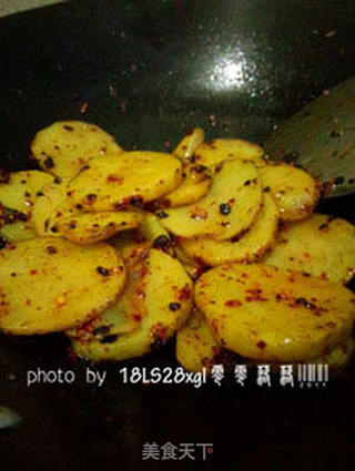 开胃干锅土豆片的做法步骤:5