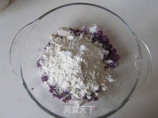 紫薯椰蓉酥的做法步骤：2