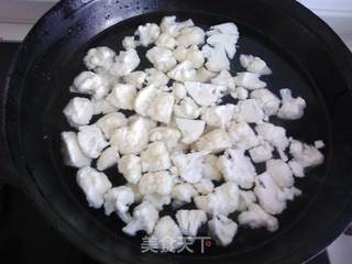 【亨氏茄汁主义】番茄酱炒黑木耳菜花的做法步骤:4