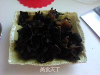 【亨氏茄汁主义】番茄酱炒黑木耳菜花的做法步骤:6